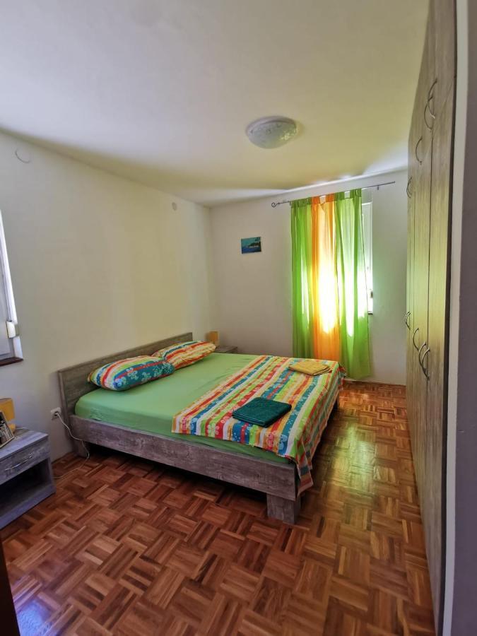 Apartament Omisalj Ngoại thất bức ảnh