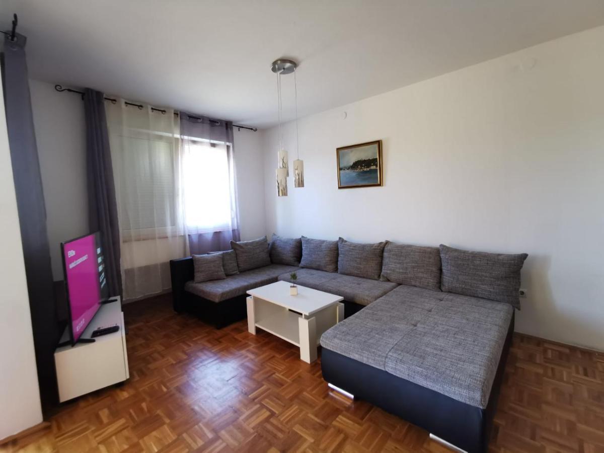 Apartament Omisalj Ngoại thất bức ảnh