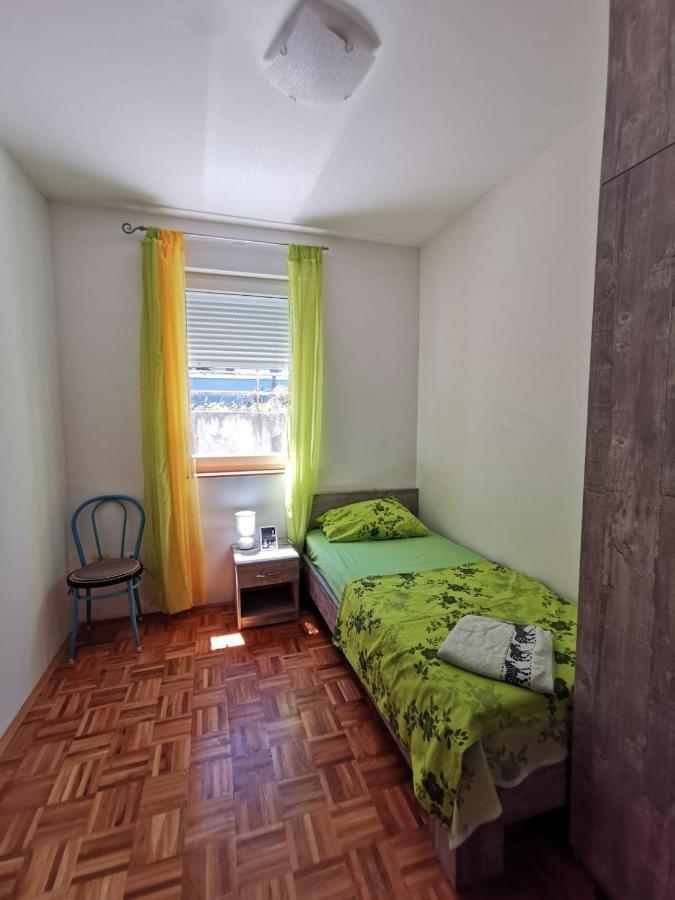 Apartament Omisalj Ngoại thất bức ảnh