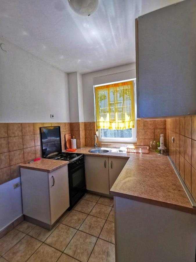 Apartament Omisalj Ngoại thất bức ảnh